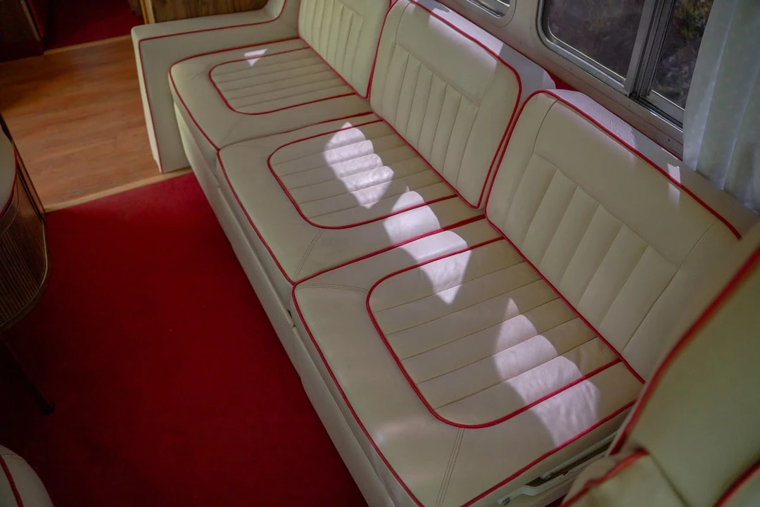 1985 Airstream - Image 10 of 30