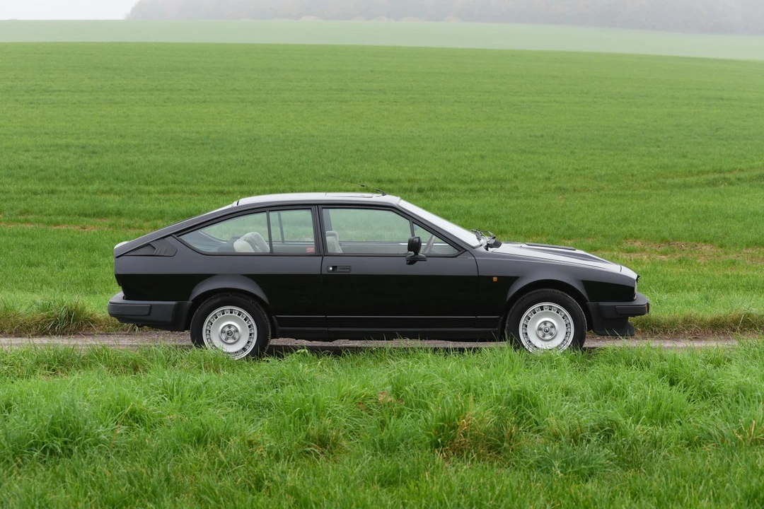 1982 Alfa Romeo Alfetta GT - Image 11 of 30