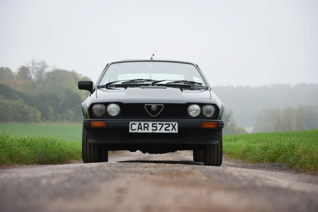 1982 Alfa Romeo Alfetta GT - Image 7 of 30
