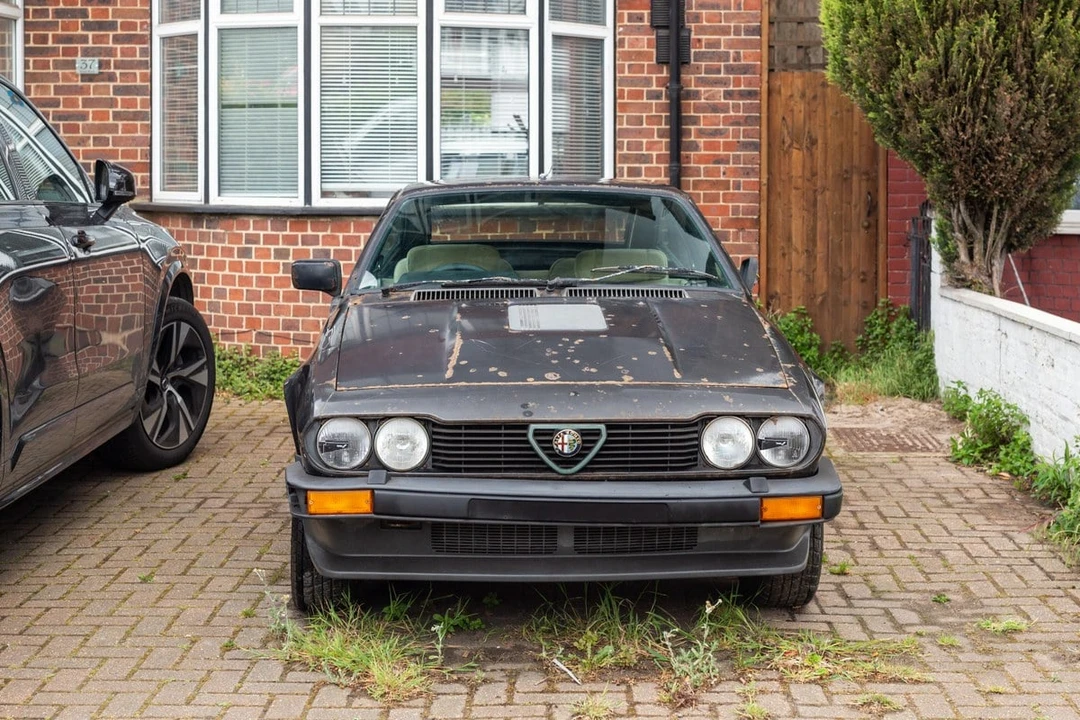 1982 Alfa Romeo Alfetta GT - Image 8 of 30