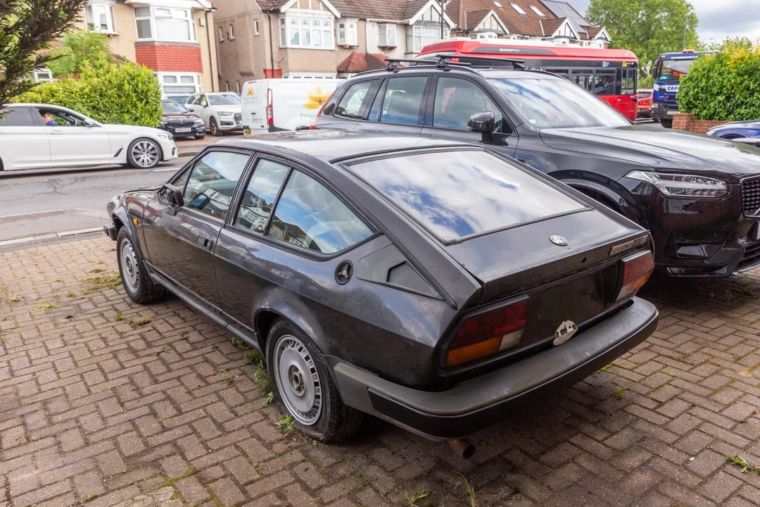 1982 Alfa Romeo Alfetta GT - Image 11 of 30