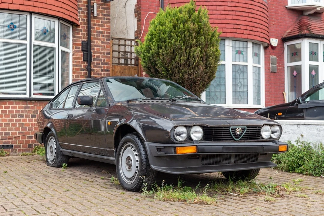 1982 Alfa Romeo Alfetta GT - Image 5 of 30