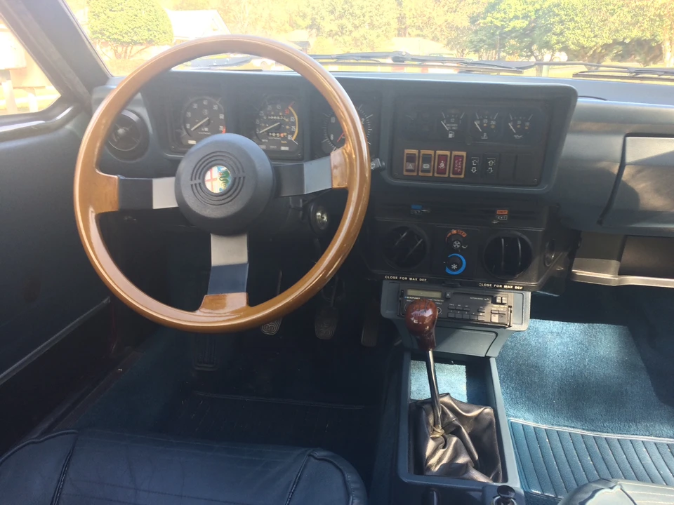 1982 Alfa Romeo Alfetta GT - Image 26 of 31