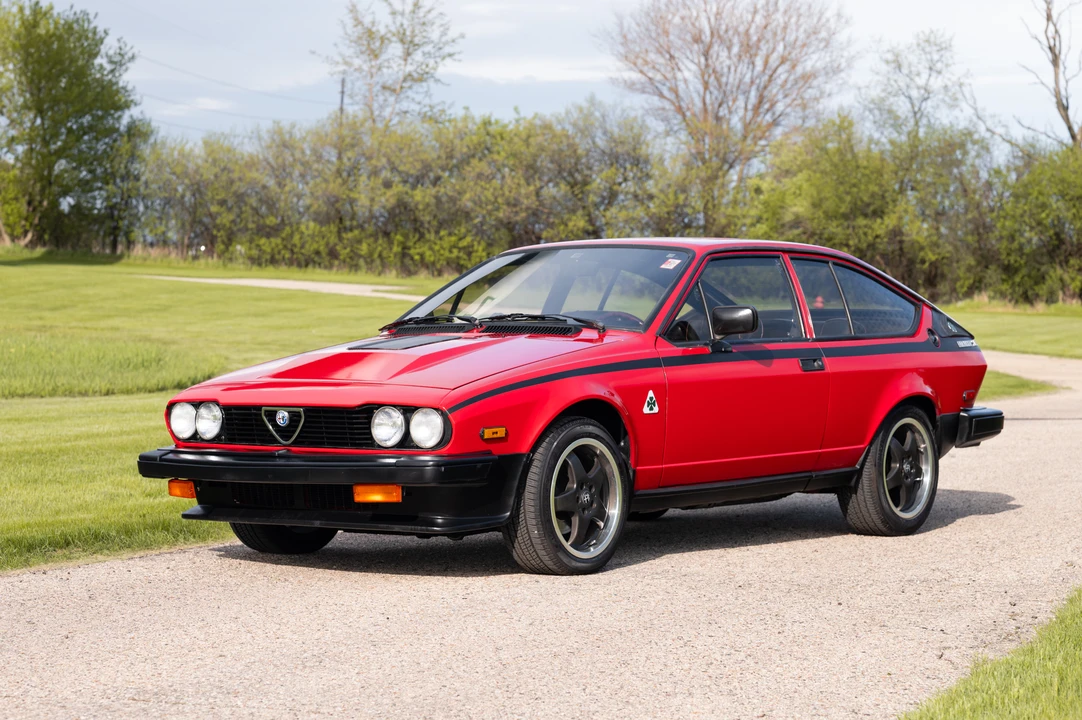 1982 Alfa Romeo Alfetta GT - Image 7 of 31
