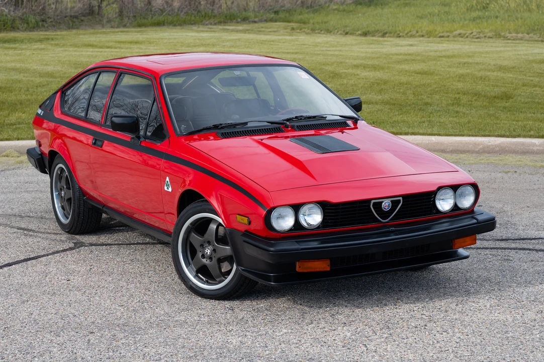 1982 Alfa Romeo Alfetta GT - Image 5 of 31