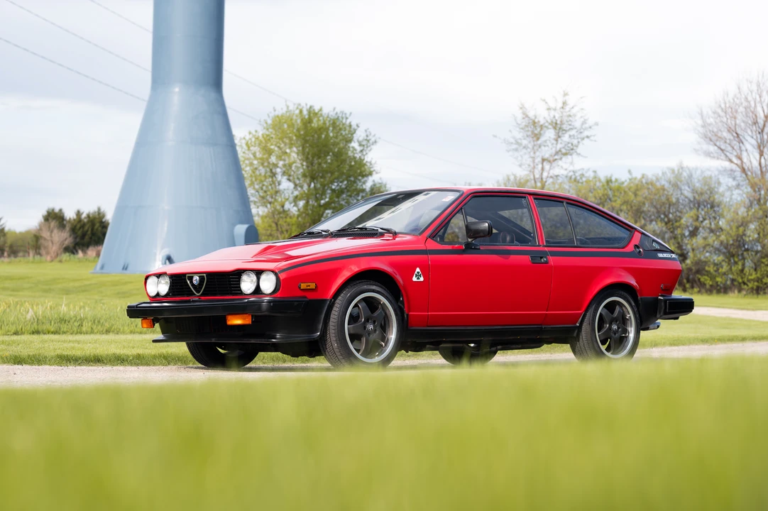 1982 Alfa Romeo Alfetta GT - Image 2 of 31