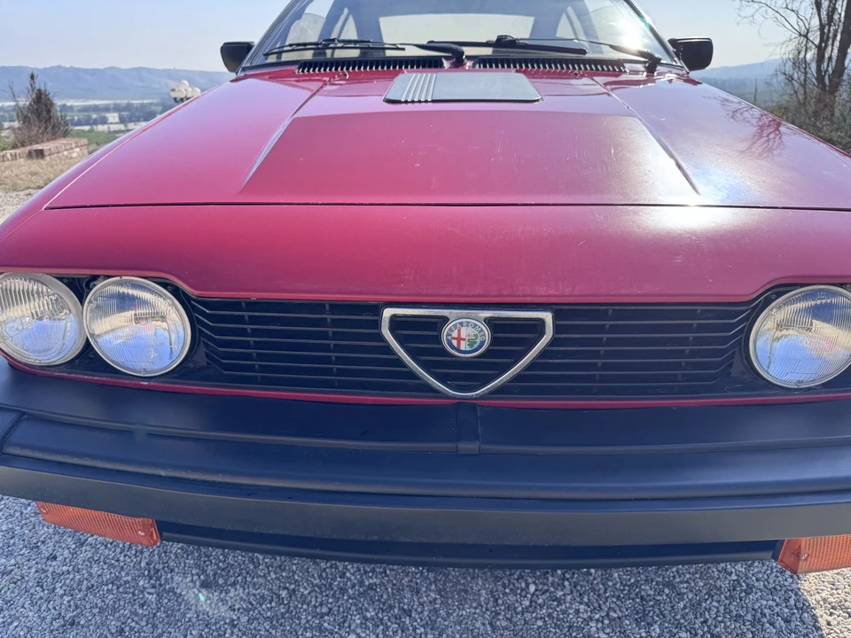 1982 Alfa Romeo Alfetta GT - Image 11 of 31