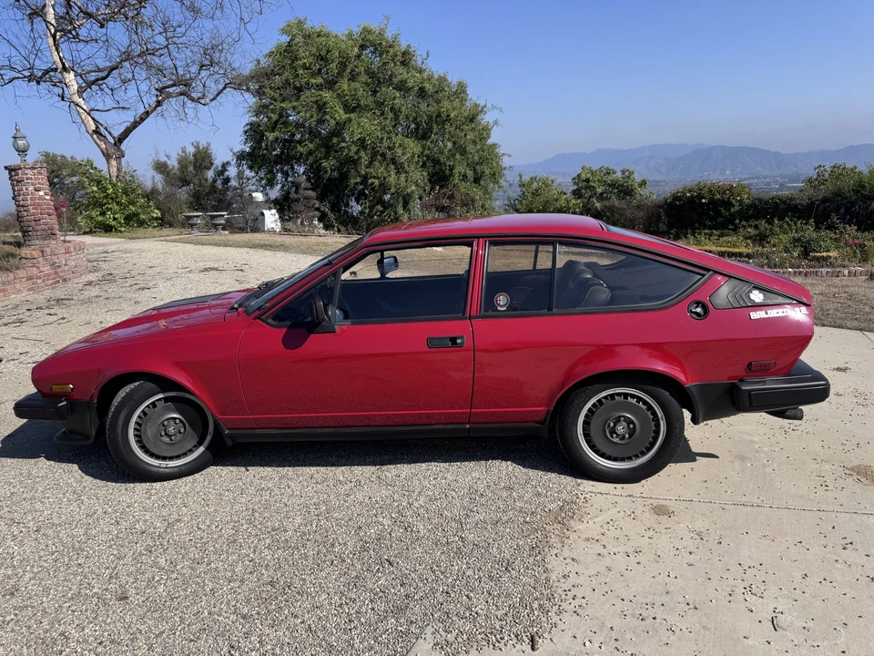 1982 Alfa Romeo Alfetta GT - Image 3 of 31