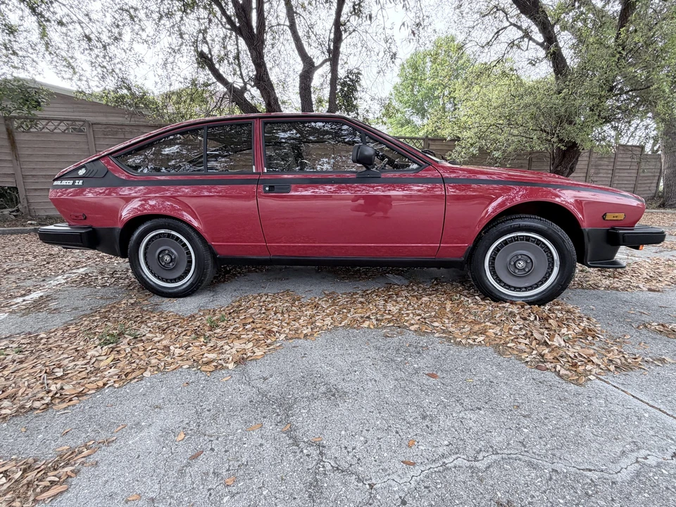 1982 Alfa Romeo Alfetta GT - Image 19 of 31