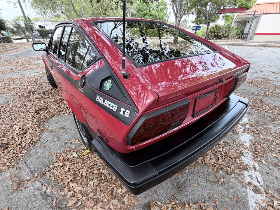 1982 Alfa Romeo Alfetta GT - Image 10 of 31