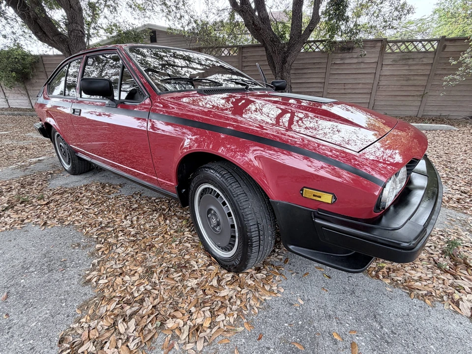 1982 Alfa Romeo Alfetta GT - Image 21 of 31