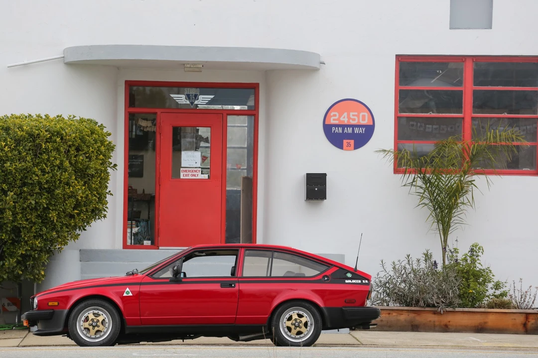 1982 Alfa Romeo Alfetta GT - Image 13 of 31