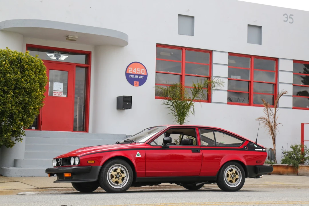 1982 Alfa Romeo Alfetta GT - Image 12 of 31