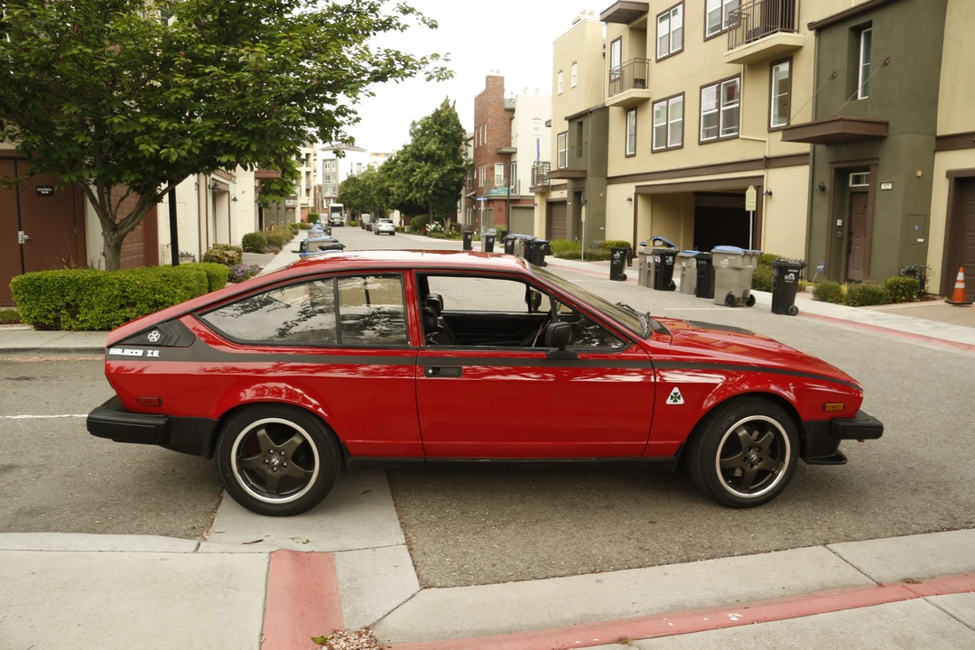 1982 Alfa Romeo Alfetta GT - Image 9 of 31