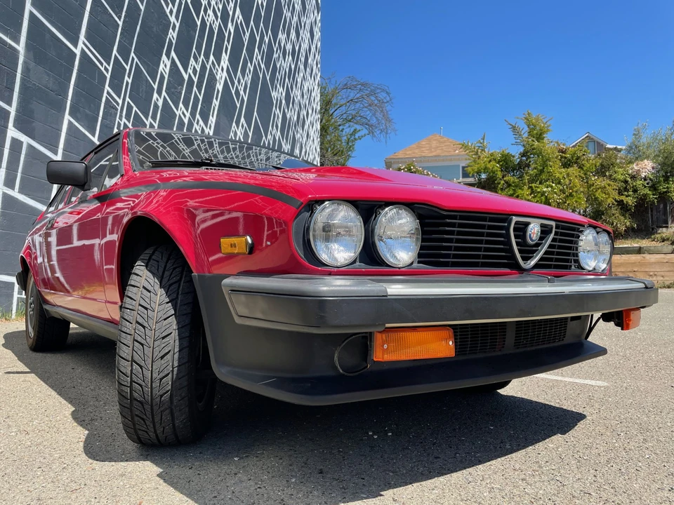 1982 Alfa Romeo Alfetta GT - Image 24 of 31