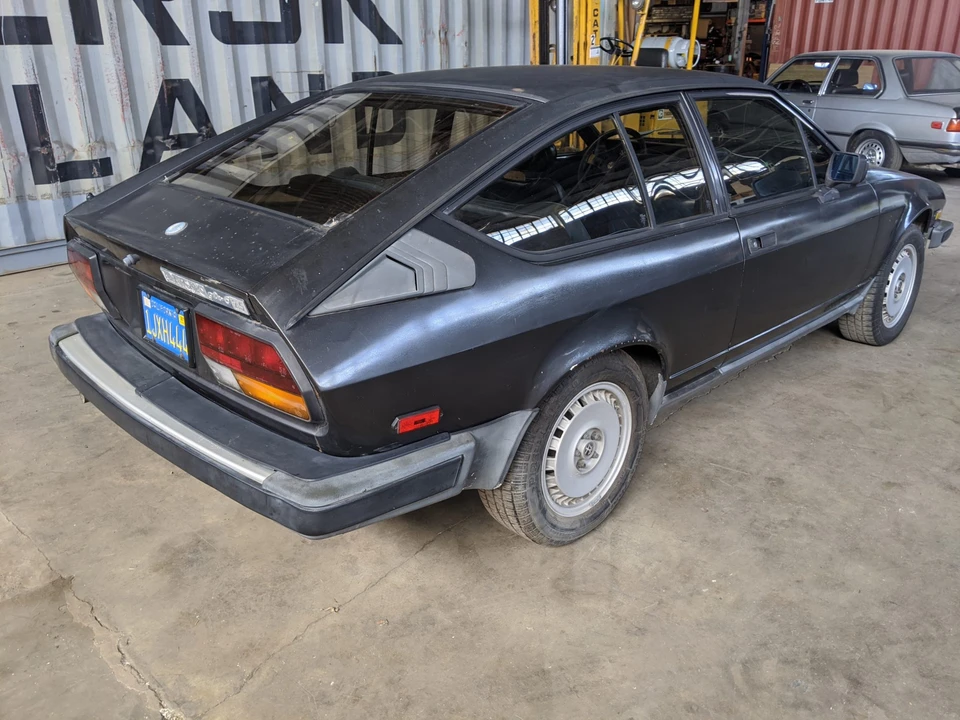 1982 Alfa Romeo Alfetta GT - Image 4 of 31