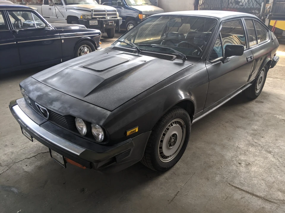 1982 Alfa Romeo Alfetta GT - Image 10 of 31