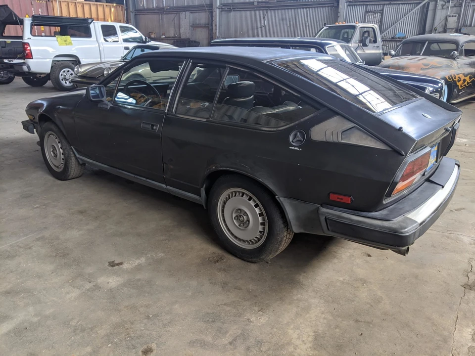 1982 Alfa Romeo Alfetta GT - Image 12 of 31