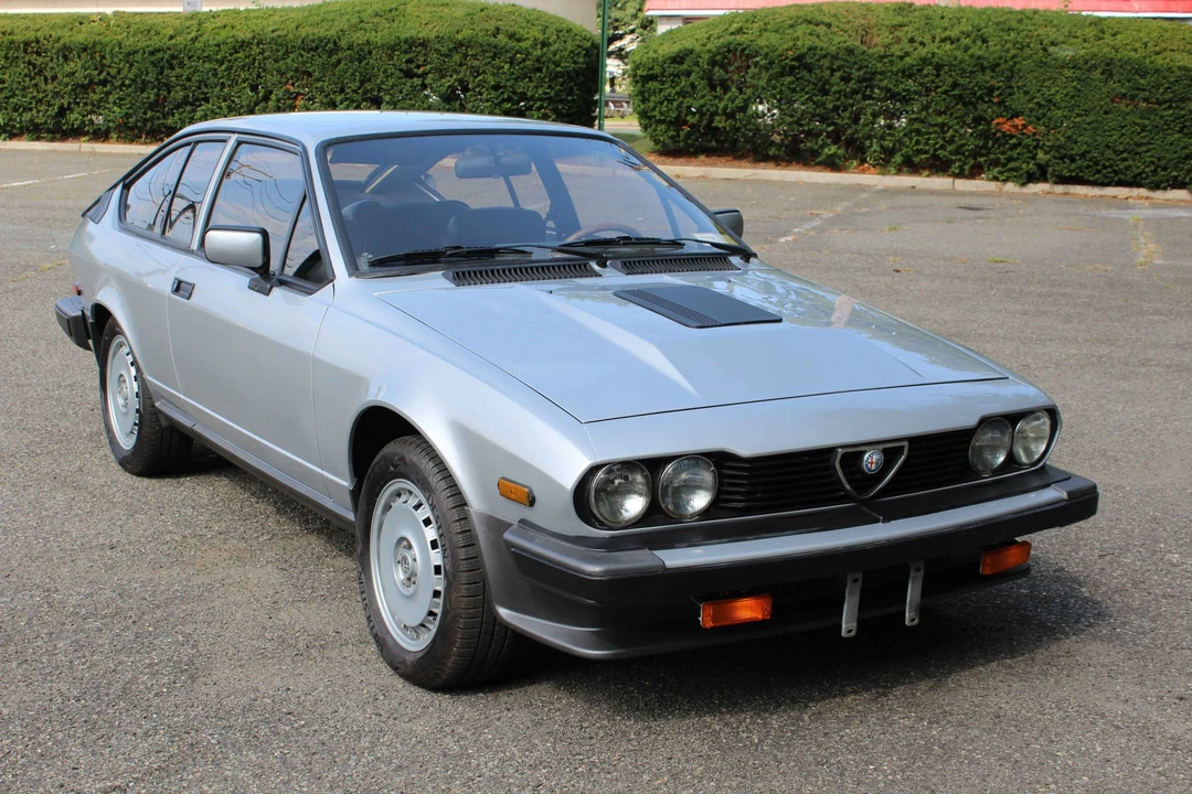 1982 Alfa Romeo Alfetta GT - Image 14 of 31