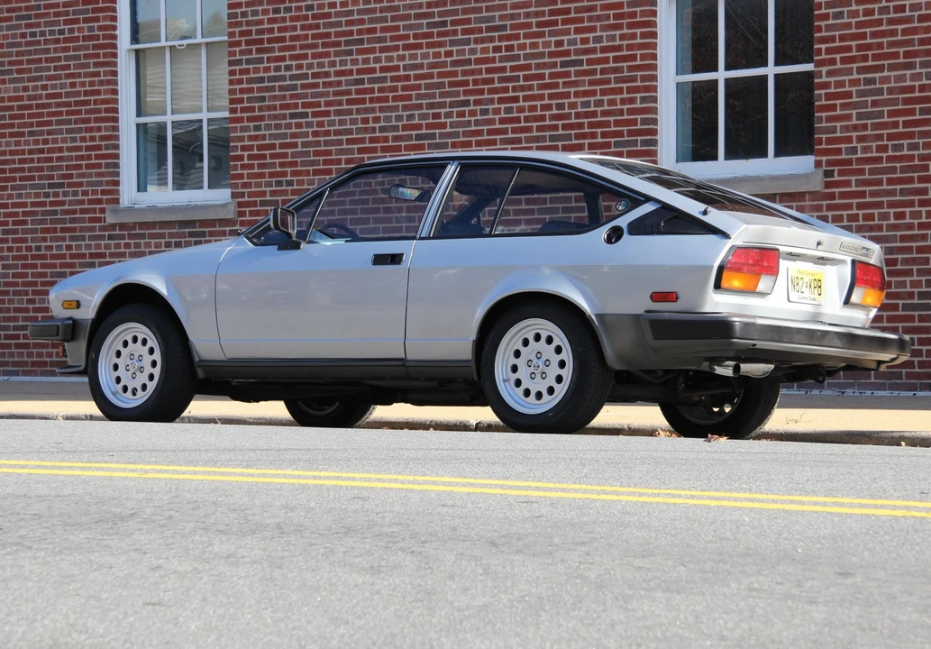 1982 Alfa Romeo Alfetta GT - Image 30 of 31