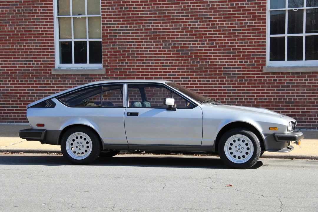 1982 Alfa Romeo Alfetta GT - Image 31 of 31