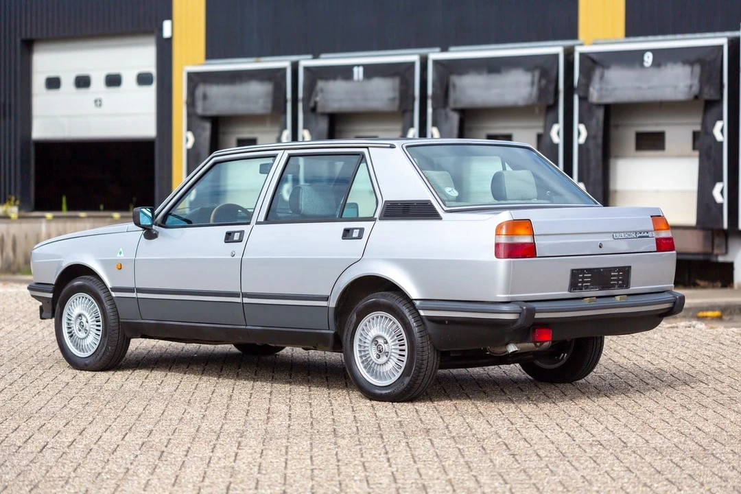 1982 Alfa Romeo 116 Giulietta - Image 18 of 30