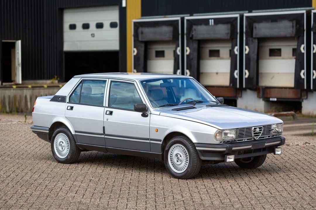 1982 Alfa Romeo 116 Giulietta - Image 6 of 30