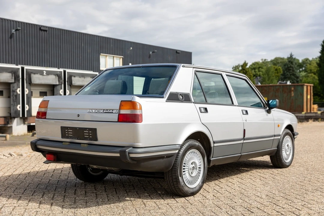 1982 Alfa Romeo 116 Giulietta - Image 11 of 30