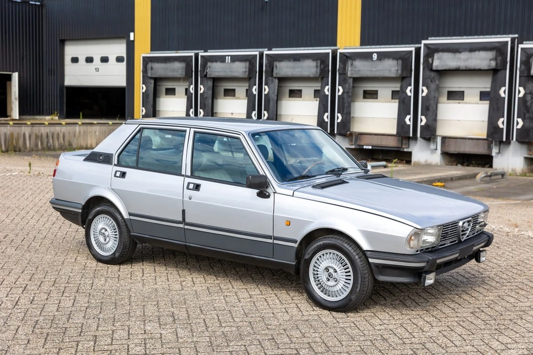 1982 Alfa Romeo 116 Giulietta - Image 15 of 30