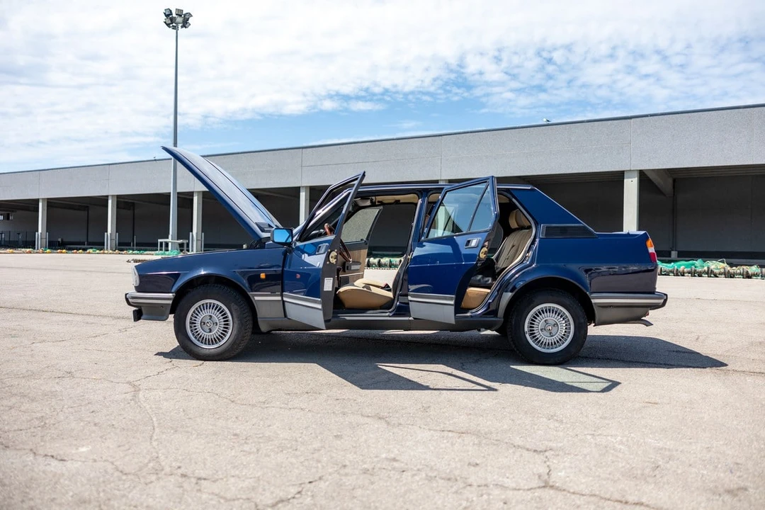 1982 Alfa Romeo 116 Giulietta - Image 18 of 30