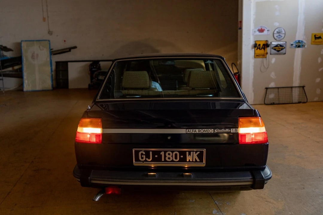 1982 Alfa Romeo 116 Giulietta - Image 13 of 30