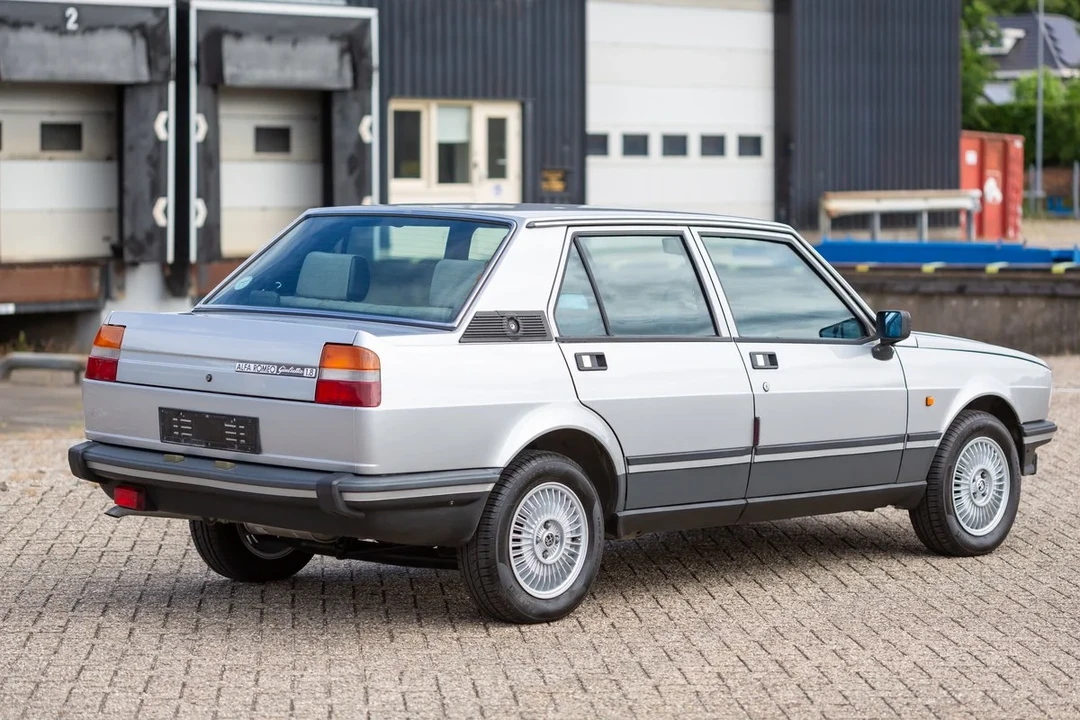 1982 Alfa Romeo 116 Giulietta - Image 23 of 30