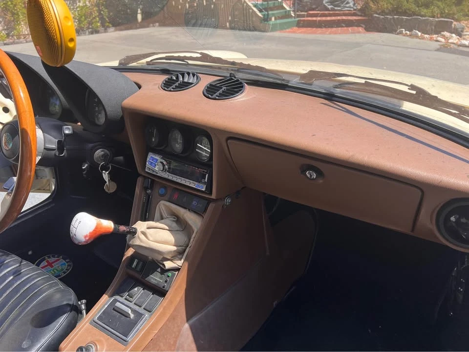 1982 Alfa Romeo Series 2 - Image 11 of 12
