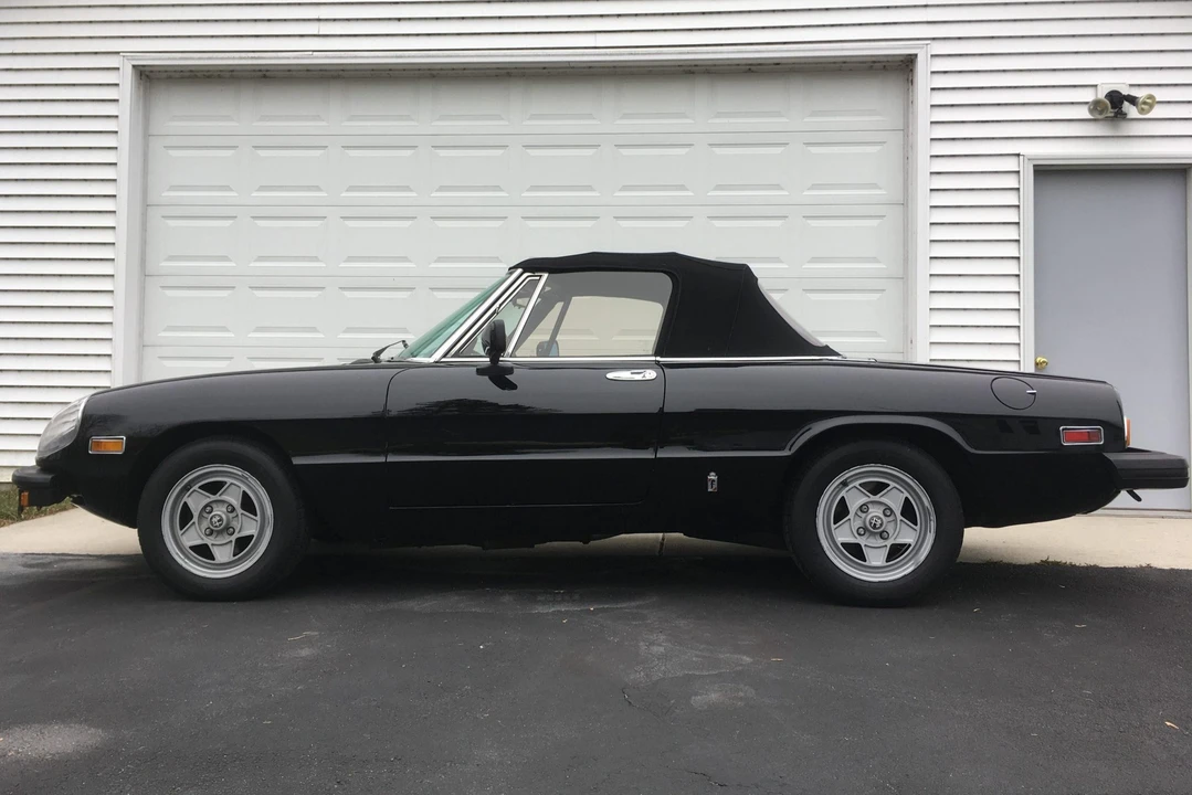 1982 Alfa Romeo Series 3 - Image 17 of 31