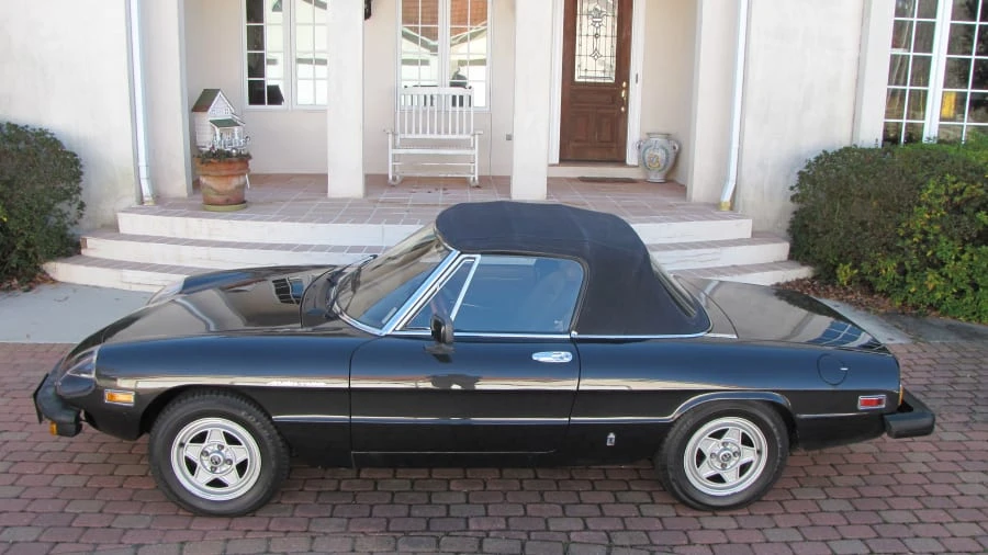 1982 Alfa Romeo Series 2 - Image 2 of 8