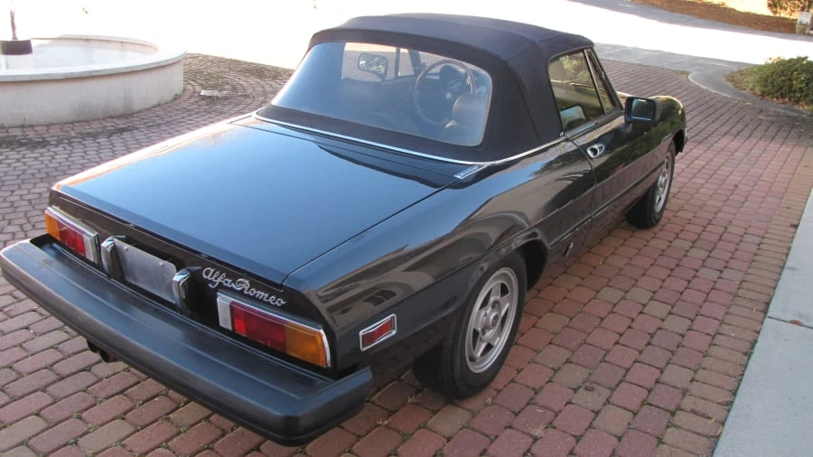 1982 Alfa Romeo Series 2 - Image 7 of 8