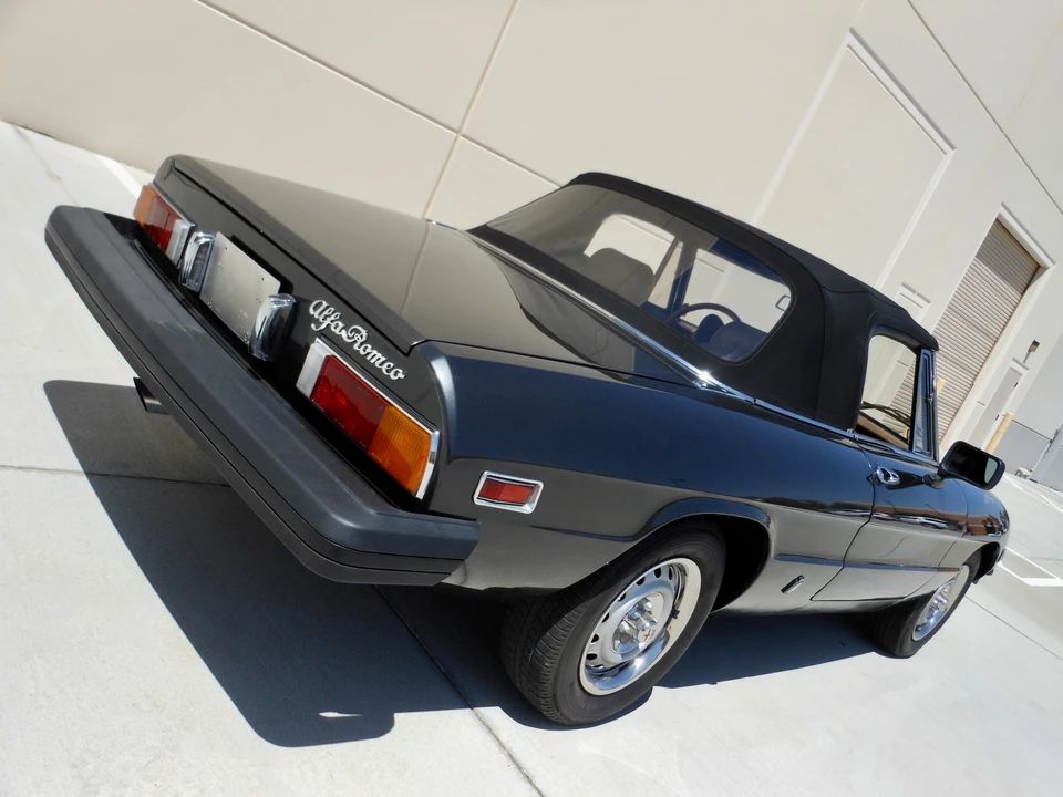 1982 Alfa Romeo Series 3 - Image 8 of 31