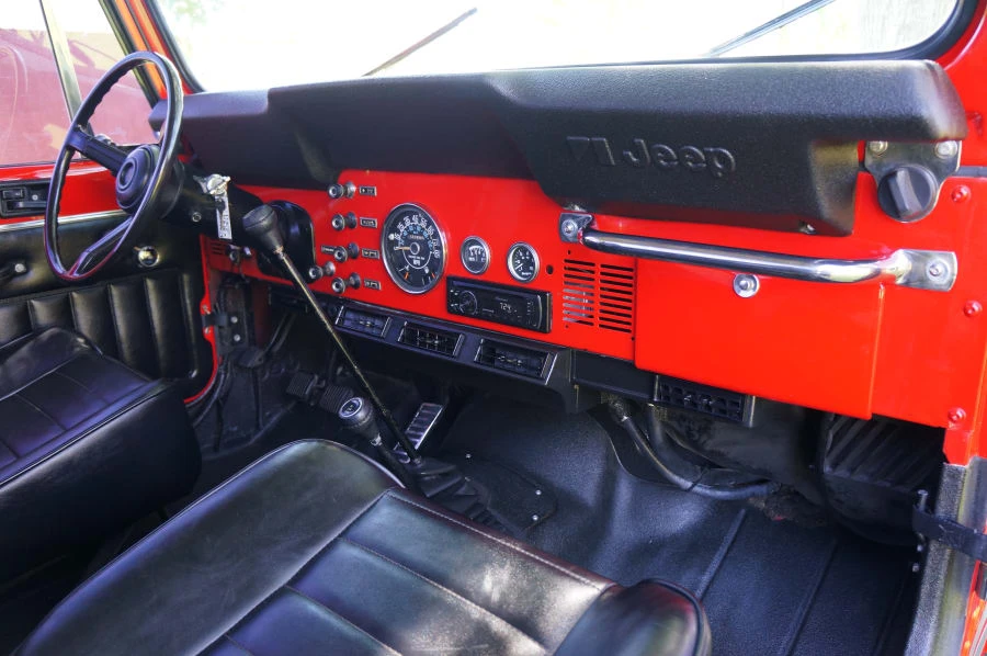 1982 Jeep CJ8 Scrambler - Image 5 of 11