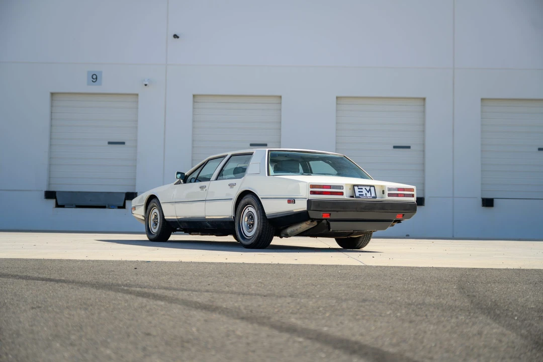 1982 Aston Martin Lagonda - Image 26 of 31