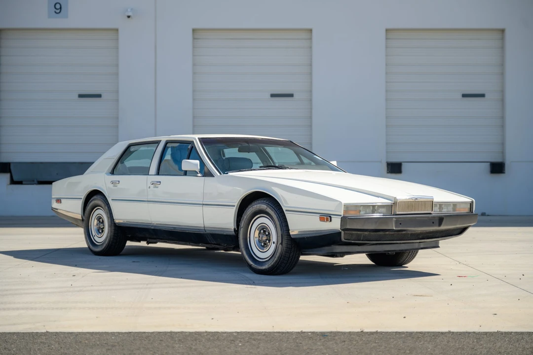 1982 Aston Martin Lagonda - Image 13 of 31