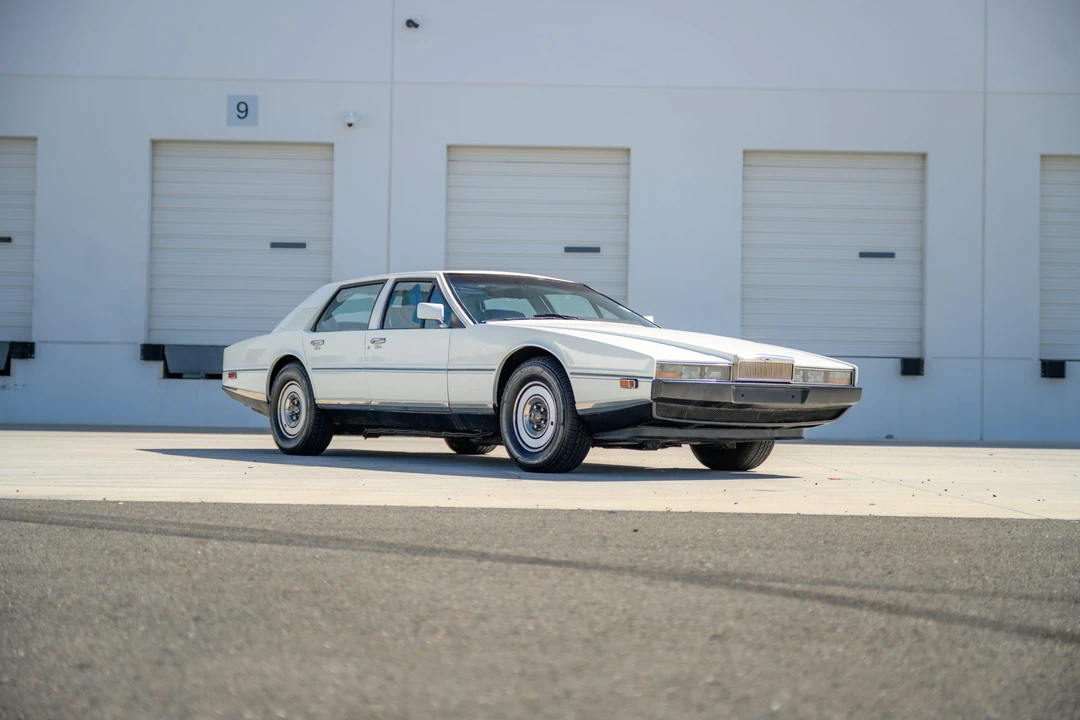 1982 Aston Martin Lagonda - Image 9 of 31
