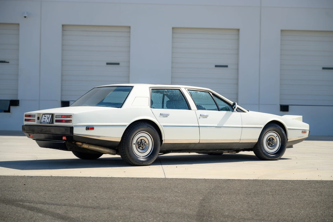 1982 Aston Martin Lagonda - Image 17 of 31