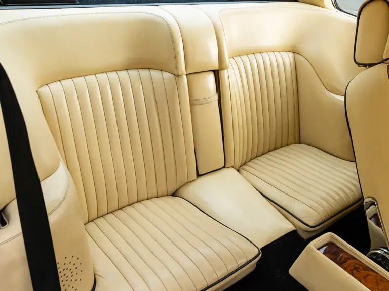 1982 Aston Martin DBS V8 & V8 & V8 Vantage - Image 15 of 31