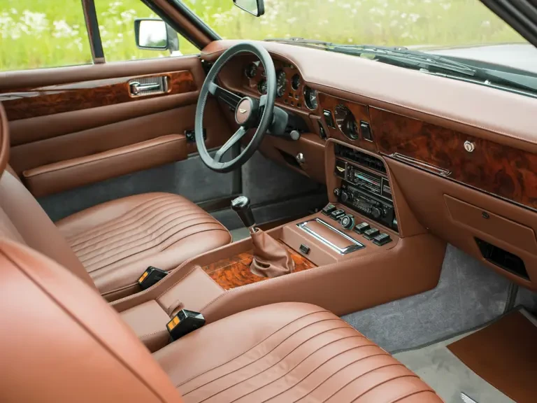 1982 Aston Martin DBS V8 & V8 & V8 Vantage - Image 11 of 22