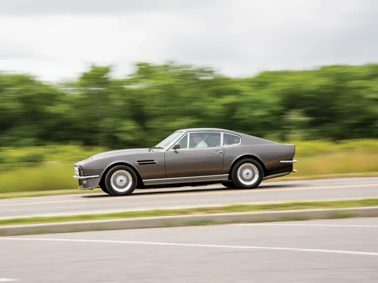 1982 Aston Martin DBS V8 & V8 & V8 Vantage - Image 17 of 22