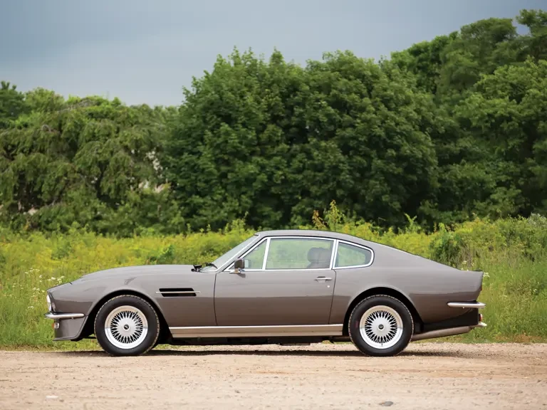 1982 Aston Martin DBS V8 & V8 & V8 Vantage - Image 6 of 22