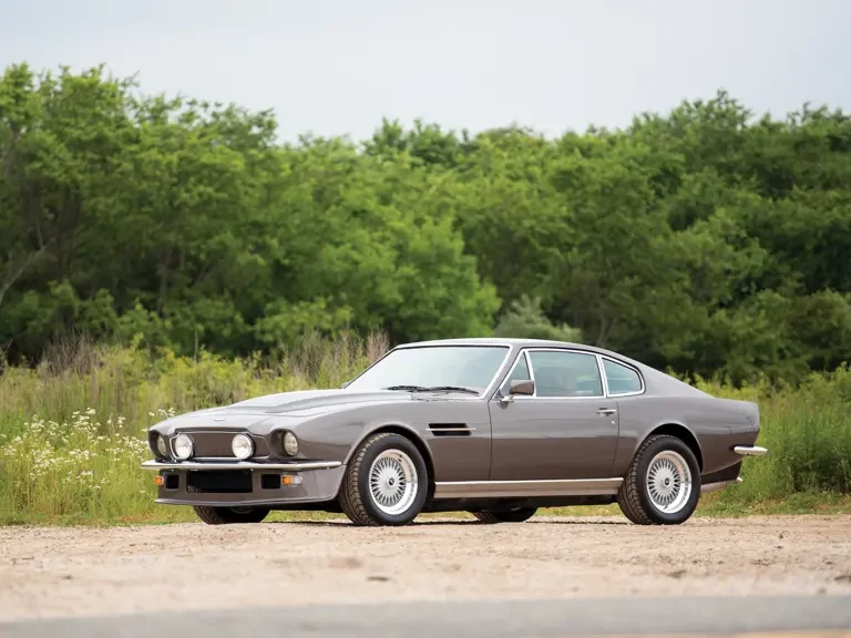 1982 Aston Martin DBS V8 & V8 & V8 Vantage - Image 2 of 22