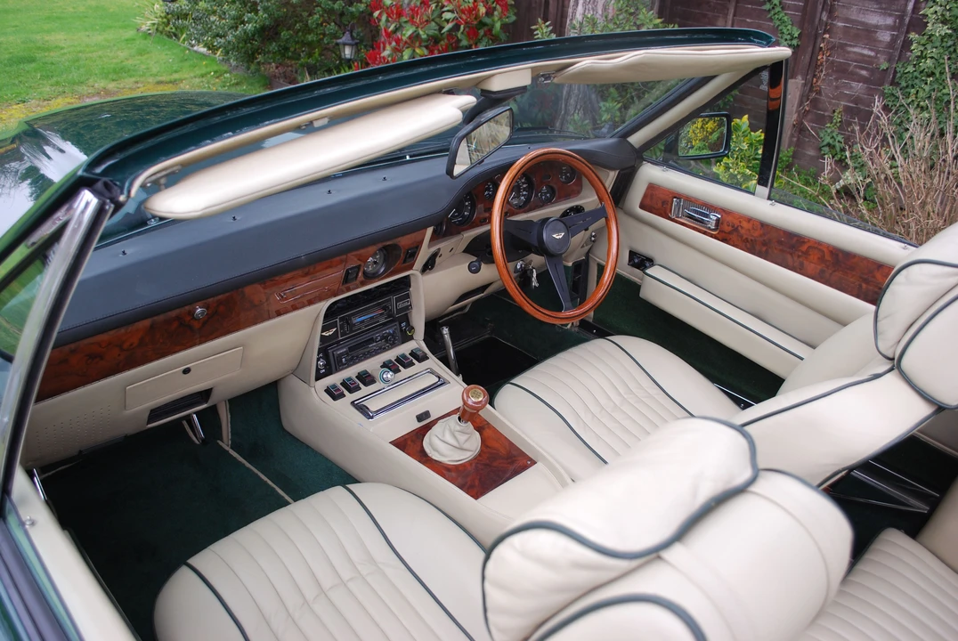 1982 Aston Martin DBS V8 & V8 & V8 Vantage - Image 11 of 14