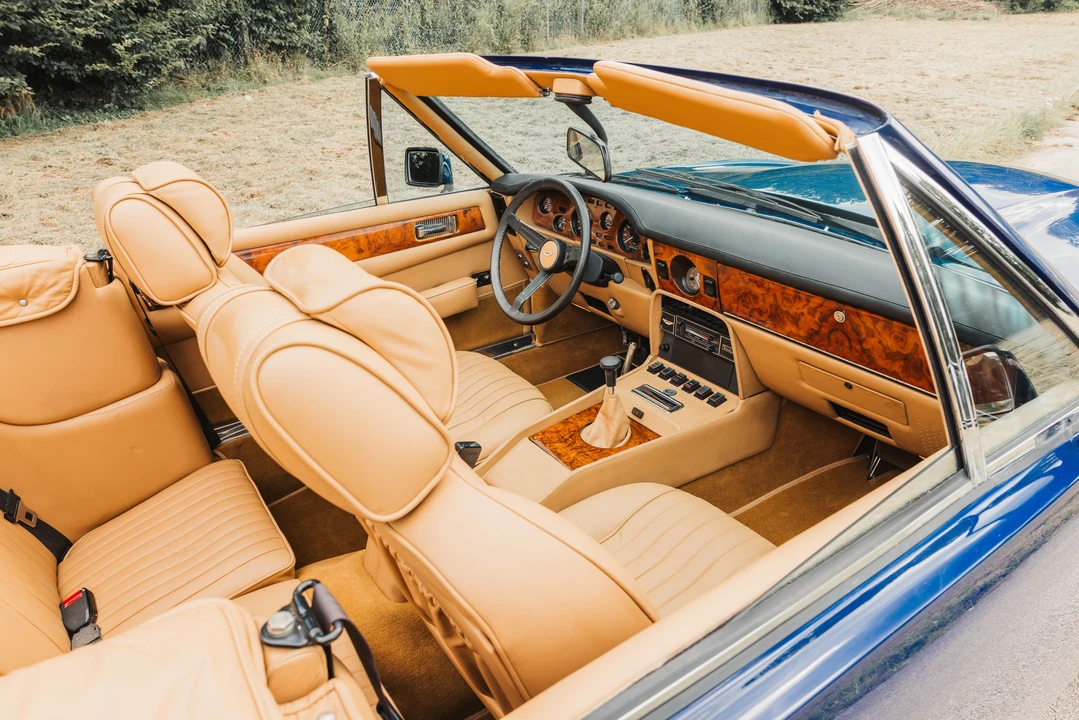 1982 Aston Martin DBS V8 & V8 & V8 Vantage - Image 6 of 31