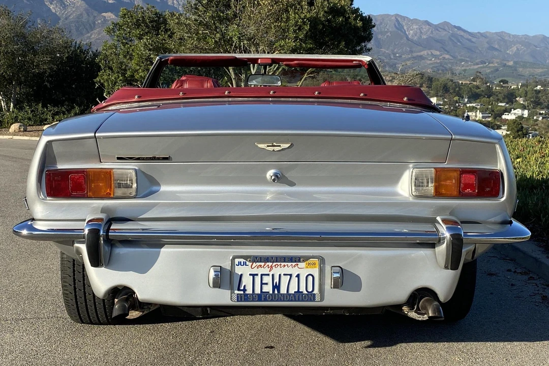 1982 Aston Martin DBS V8 & V8 & V8 Vantage - Image 5 of 5
